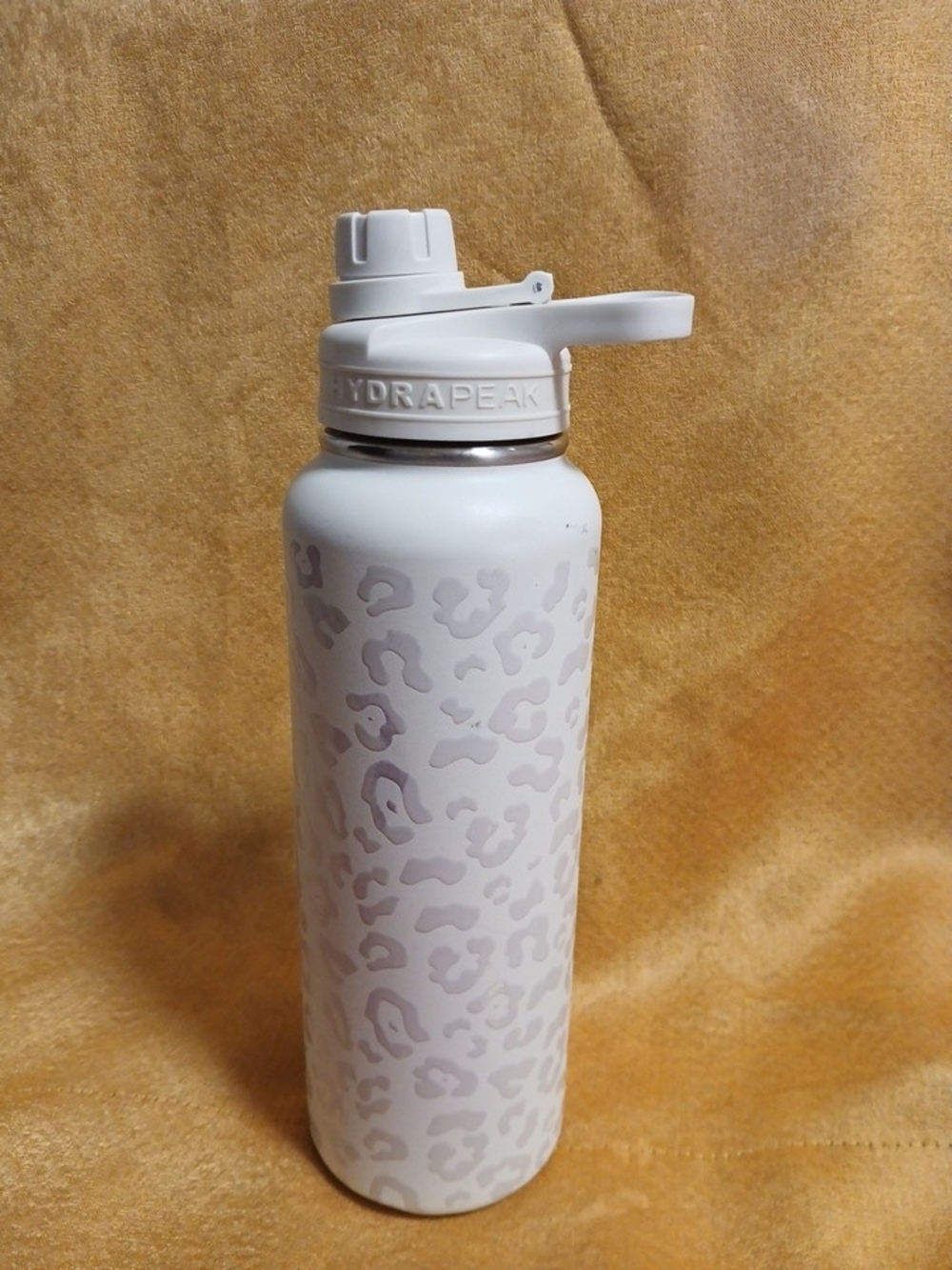 Hydrapeak White Leopard Print Stainless Water Bottle - Picture 3 of 5
